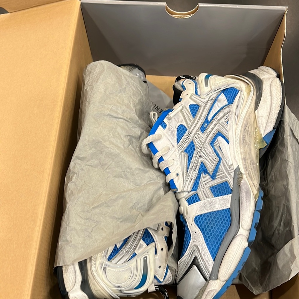 Balenciaga Track